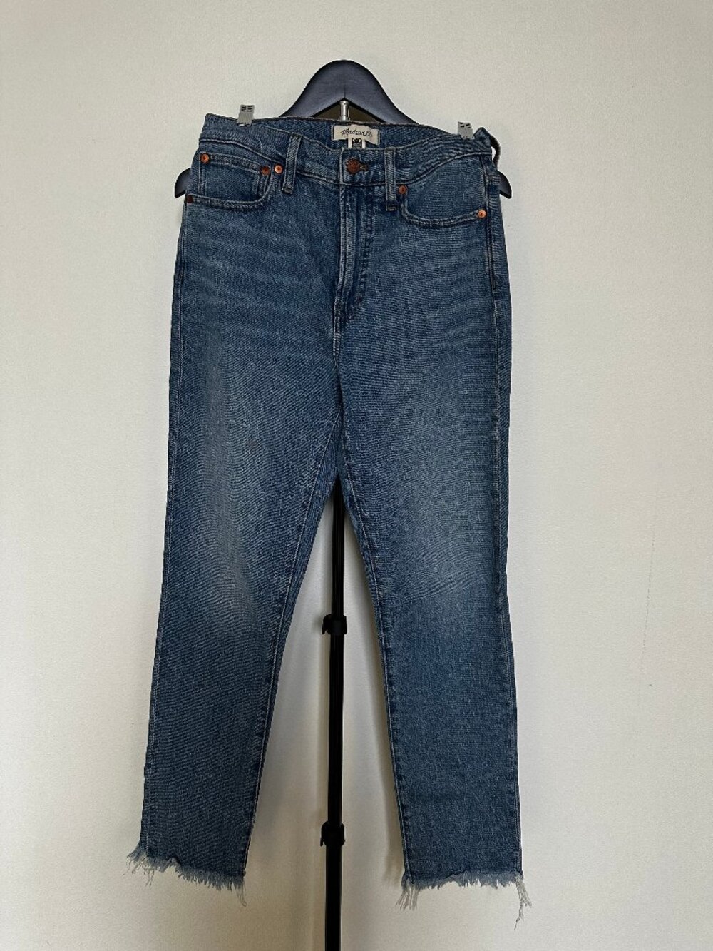 Madewell The Perfect Vintage Jean Medium Blue Raw Hem, Size 26